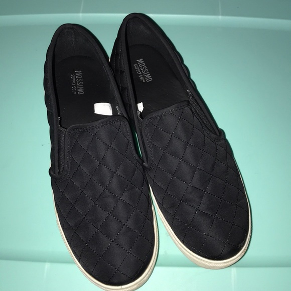 Mossimo Supply Co. Shoes - Size 8 Mossimo slip on shoes